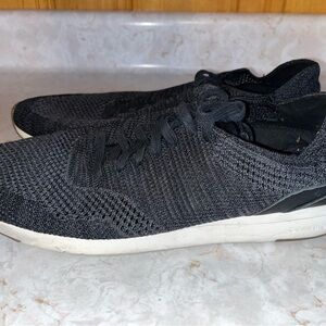 Cole Haan Men’s designer Grandpro Sneakers, Size 13 grayish blue color